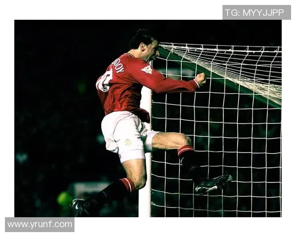 荷兰足球传奇球星与现代足坛的辉煌足迹与影响力分析