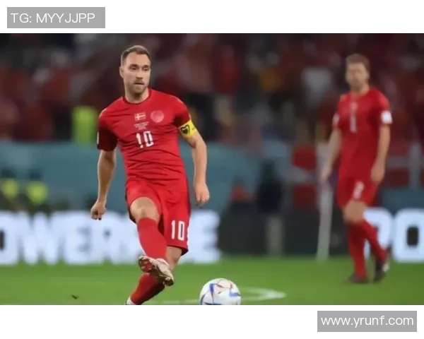 高个子足球球星盘点他们如何凭借身高优势在绿茵场上大放异彩